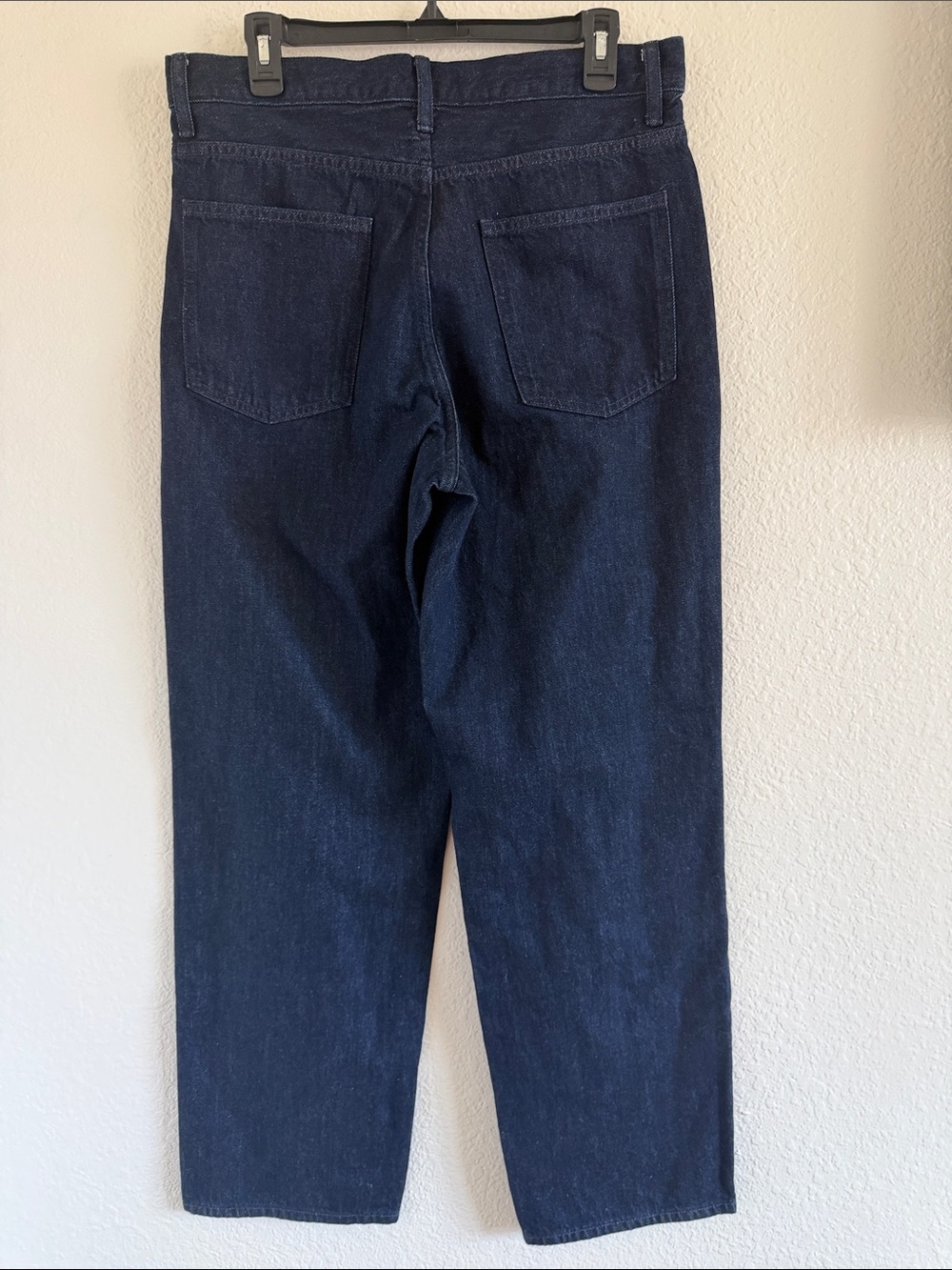 Uniqlo Wide Straight Jeans (Longer) Dark Wash size 32 - Picture 3 of 5